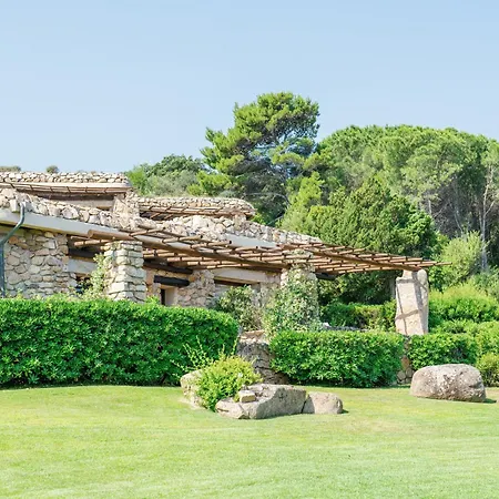 Pitrizza, Costa Smeralda מלון