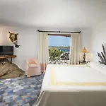 Pitrizza, Costa Smeralda فندق بورتو كيرفو
